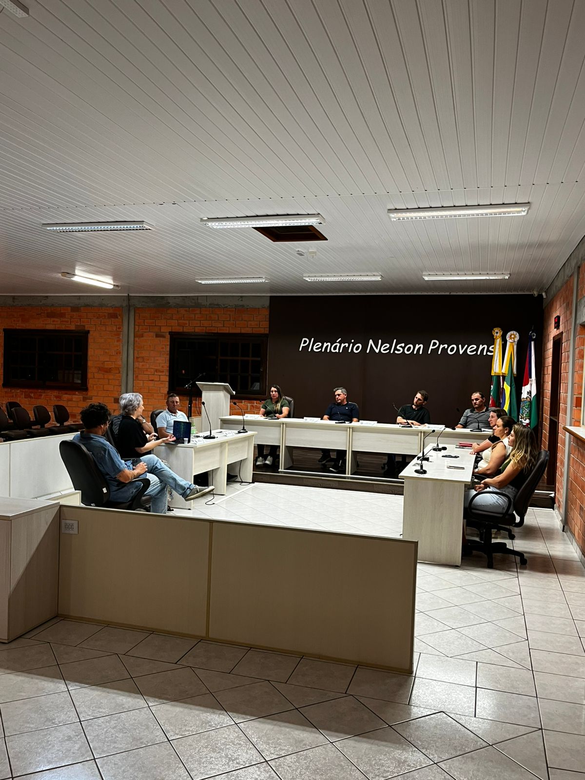 Projeto Vivências da Terra é apresentado aos vereadores de Pinto Bandeira